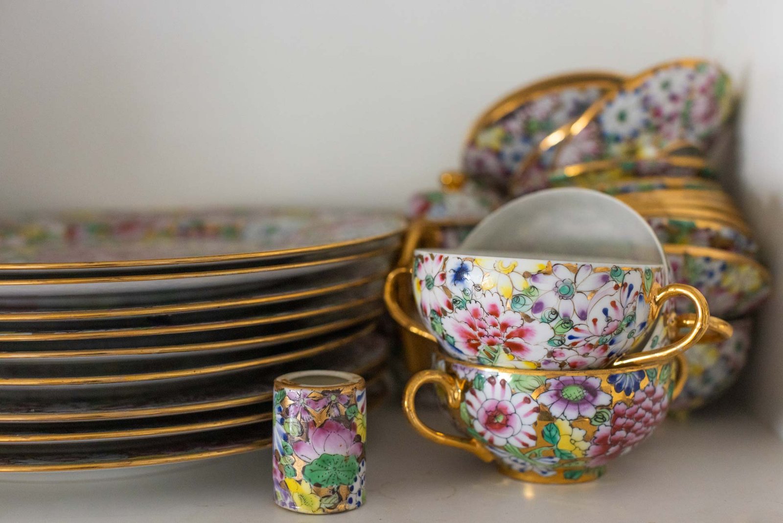 Alice's China Dishes-1